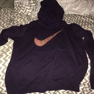 Cute Nike hoodie in great condition